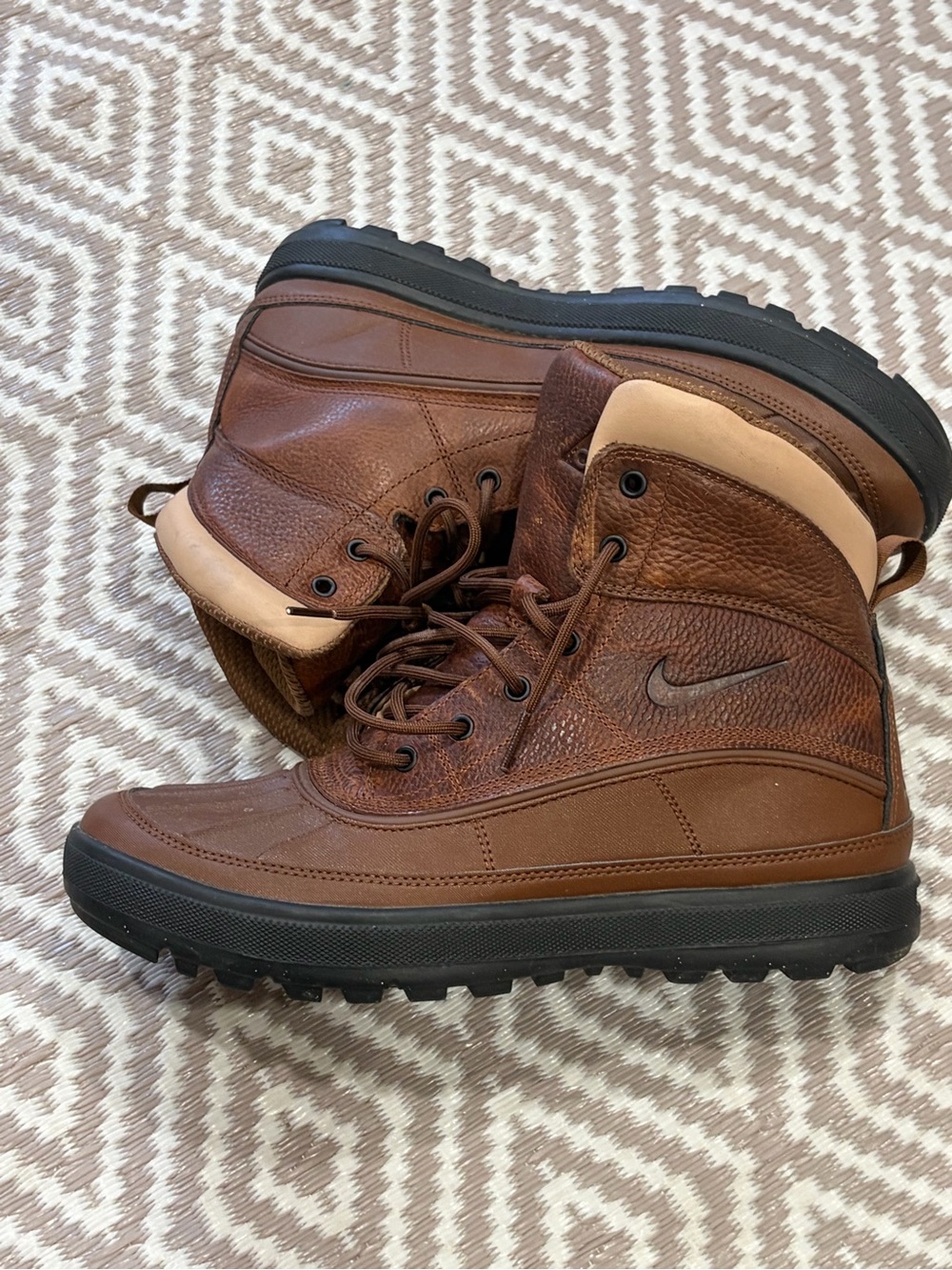 Nike Woodside 2 Cacao Wow ACG Boots Men’s Size 9.5